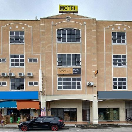 Spot On 89907 Motel Impian Сери-Манджунг Экстерьер фото