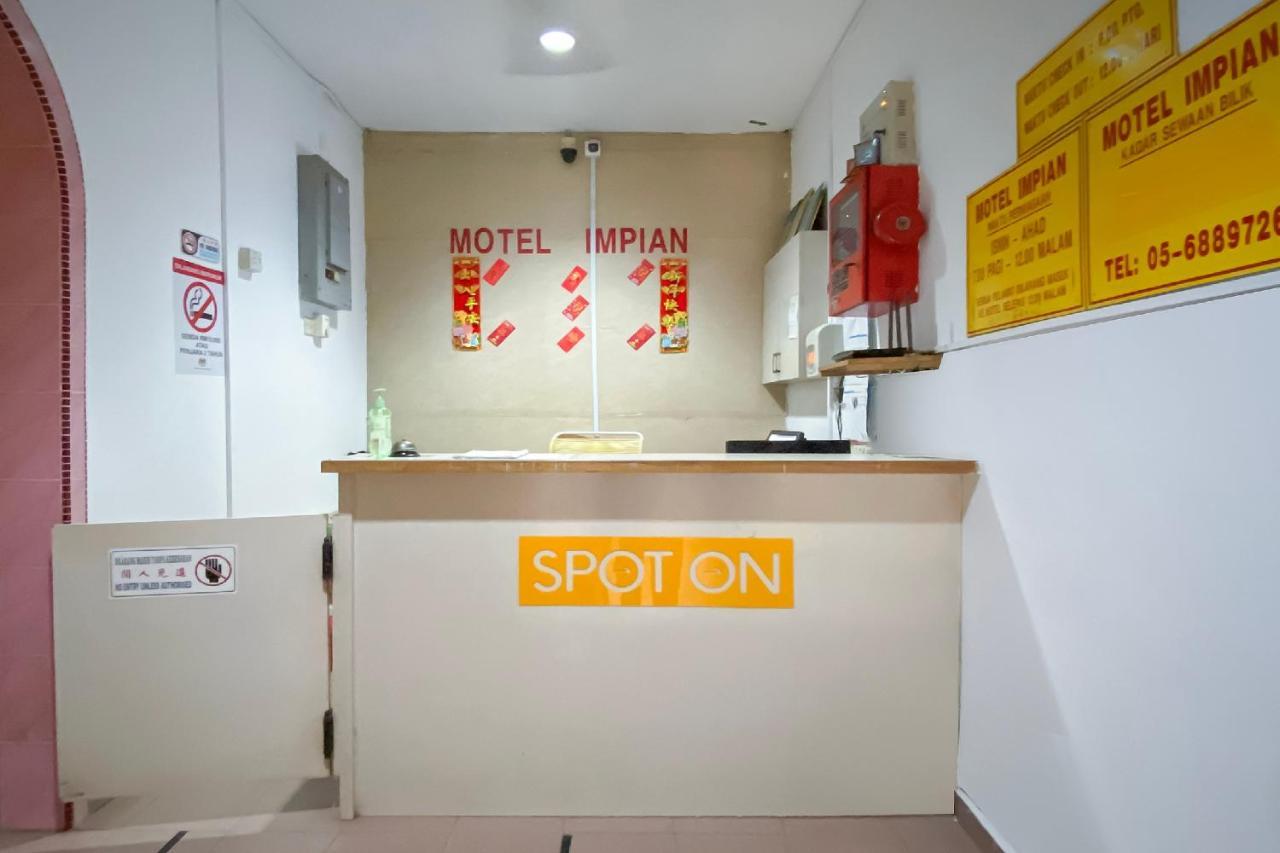 Spot On 89907 Motel Impian Сери-Манджунг Экстерьер фото